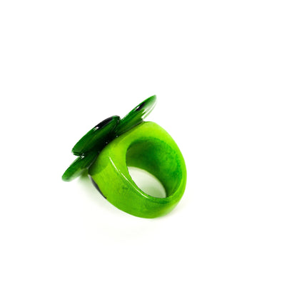 Ring Tagua "Flor" in Grün
